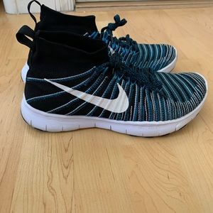 Nike Free Train Force Flyknit Shoes Women’s 8.5
